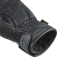 mgvs25504_blackjack_glove_CLO_2025_MODERNCLASSICS__2.jpg